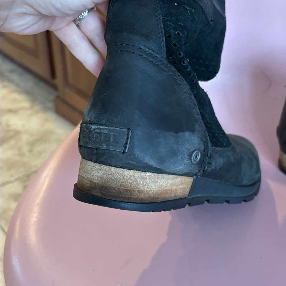 Sorel Major Boots - Picture 7 of 9